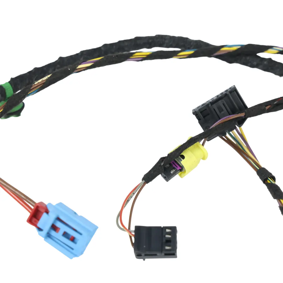 Front Door Wiring Loom Harness Passenger Side to Volkswagen Golf MK7 3D with Part number 5G3971161AF Volkswagen Golf MK7 3D Front Door Wiring Loom Harness Passenger Side - SKU RHD-5G3971161AF - Part number 5G3971161AF