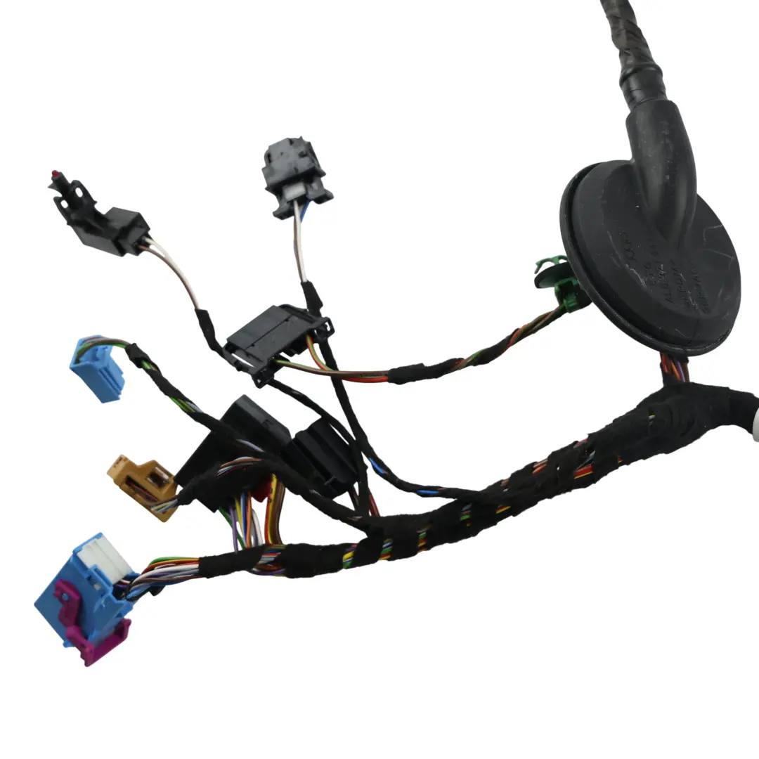 5G Door Wiring Loom Electric Harness Right O/S to Volkswagen Golf R with Part number 5G3971162FN Volkswagen Golf R 5G Door Wiring Loom Electric Harness Right O/S - SKU RHD-5G3971162FN - Part number 5G3971162FN