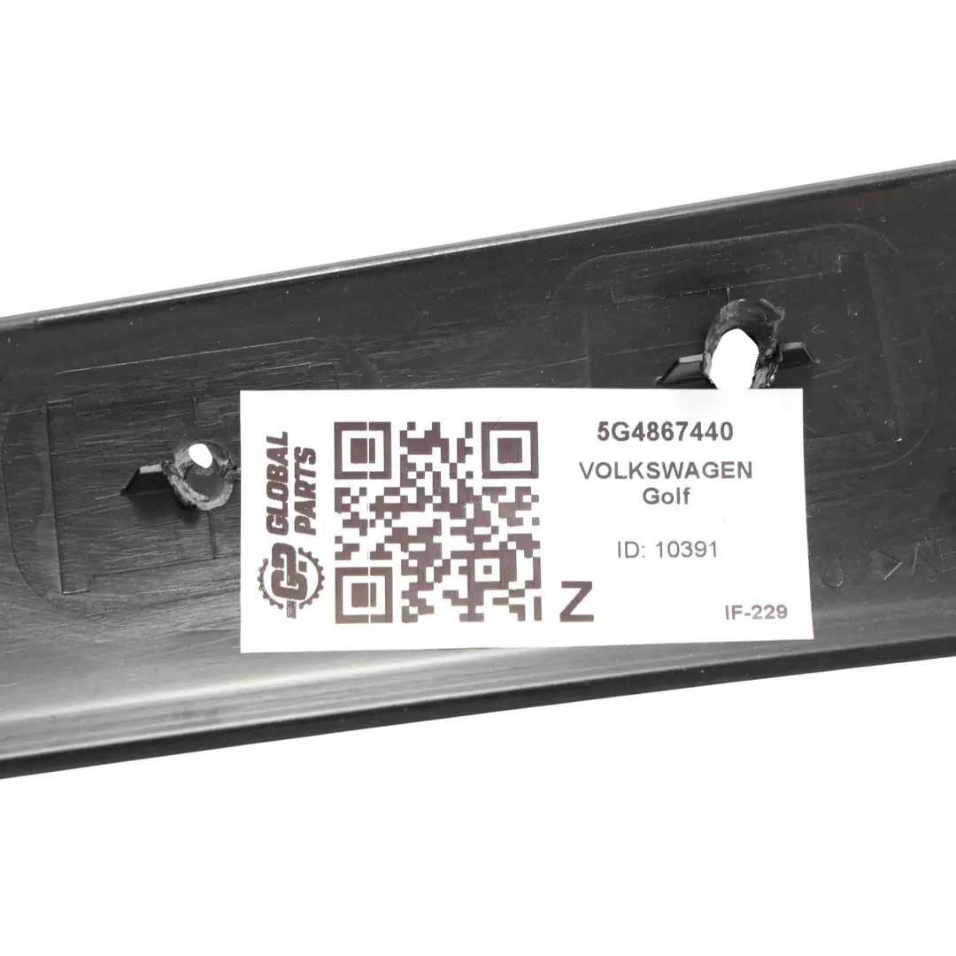 Volkswagen Golf Mk7 Panneau Garniture Porte Avant Droit - SKU 5G4867440 - Numéro de pièce 5G4867440