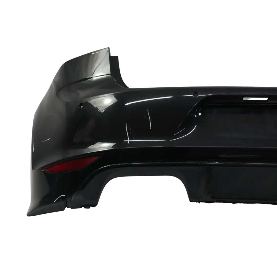 Zderzak Tylny Deep Black Czarny - C9X do Volkswagen Golf Mk7 R o numerze 5G6807421E Volkswagen Golf Mk7 R Zderzak Tylny Deep Black Czarny - C9X - SKU 5G6807421E-DBL - Numer Części 5G6807421E