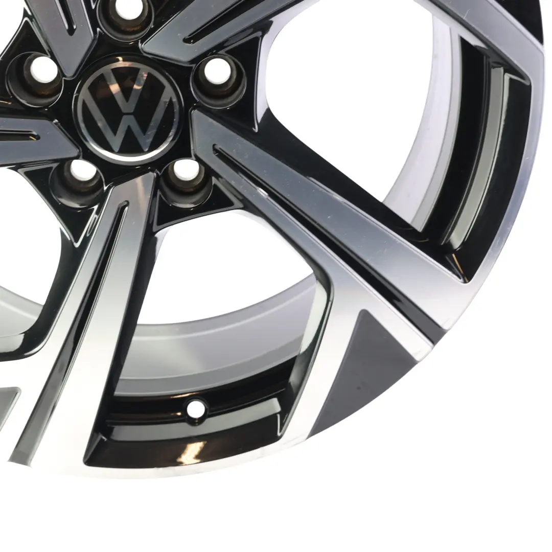 Mk8 Llanta Aleación Plata/Negro 18" 7,5J ET:51 5x112 5H0601025 para Volkswagen Golf con número de pieza 5H0601025Q Volkswagen Golf Mk8 Llanta Aleación Plata/Negro 18" 7,5J ET:51 5x112 5H0601025 - SKU 5H0601025Q-2 - Número de pieza 5H0601025Q