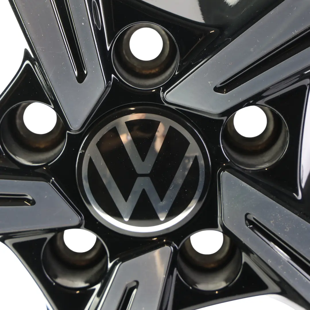 Mk8 Jante Alliage Argent/Noir 18" 7,5J ET:51 5x112 5H0601025 pour Volkswagen Golf à propos du numéro de pièce 5H0601025Q Volkswagen Golf Mk8 Jante Alliage Argent/Noir 18" 7,5J ET:51 5x112 5H0601025 - SKU 5H0601025Q-2 - Numéro de pièce 5H0601025Q