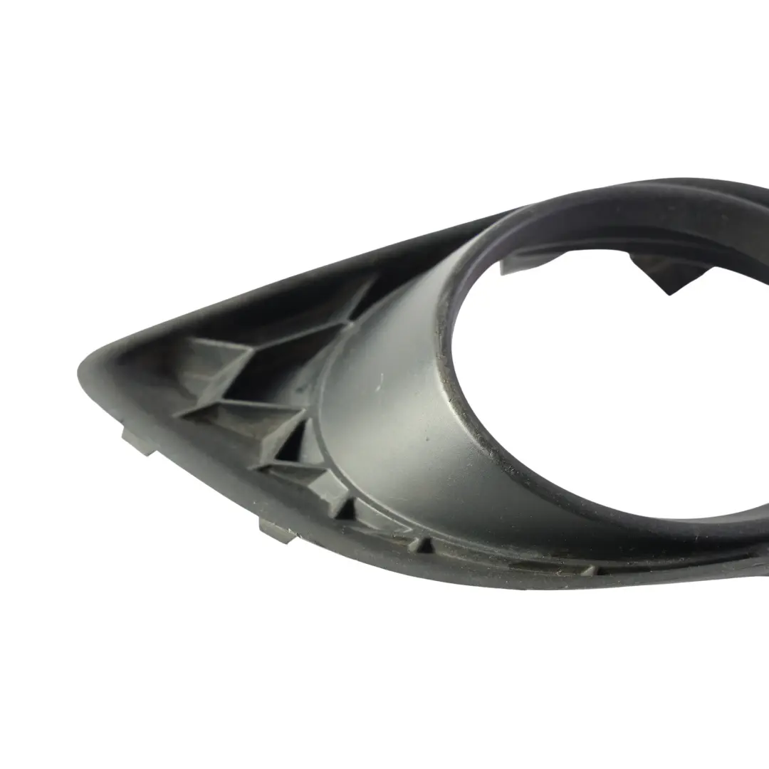 Skoda Fabia MK2 Grille Cache Antibrouillard Avant Gauche - SKU 5J0807367B - Numéro de pièce 5J0807367B