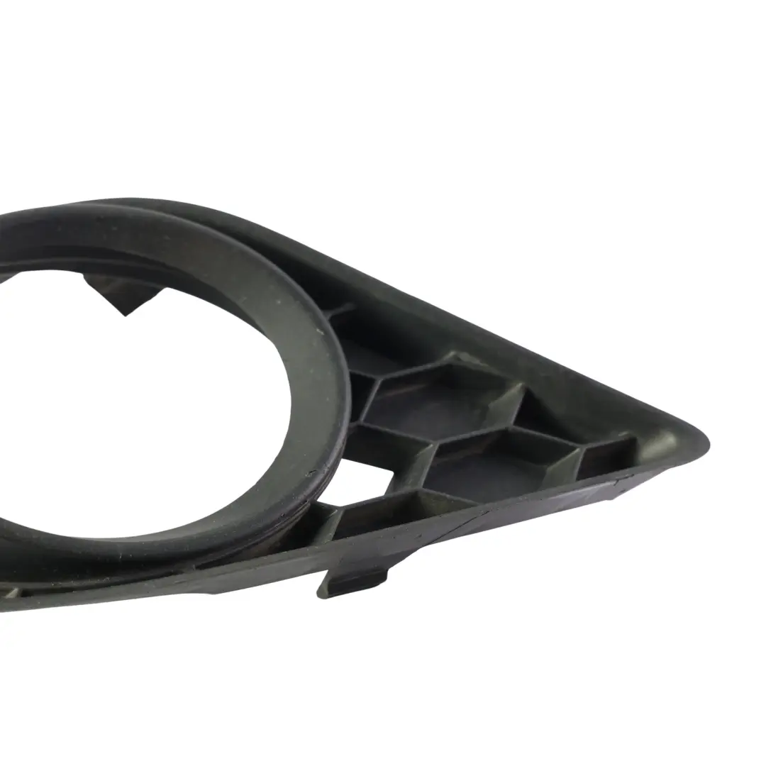 MK2 Grille Cache Antibrouillard Avant Gauche pour Skoda Fabia à propos du numéro de pièce 5J0807367B Skoda Fabia MK2 Grille Cache Antibrouillard Avant Gauche - SKU 5J0807367B - Numéro de pièce 5J0807367B