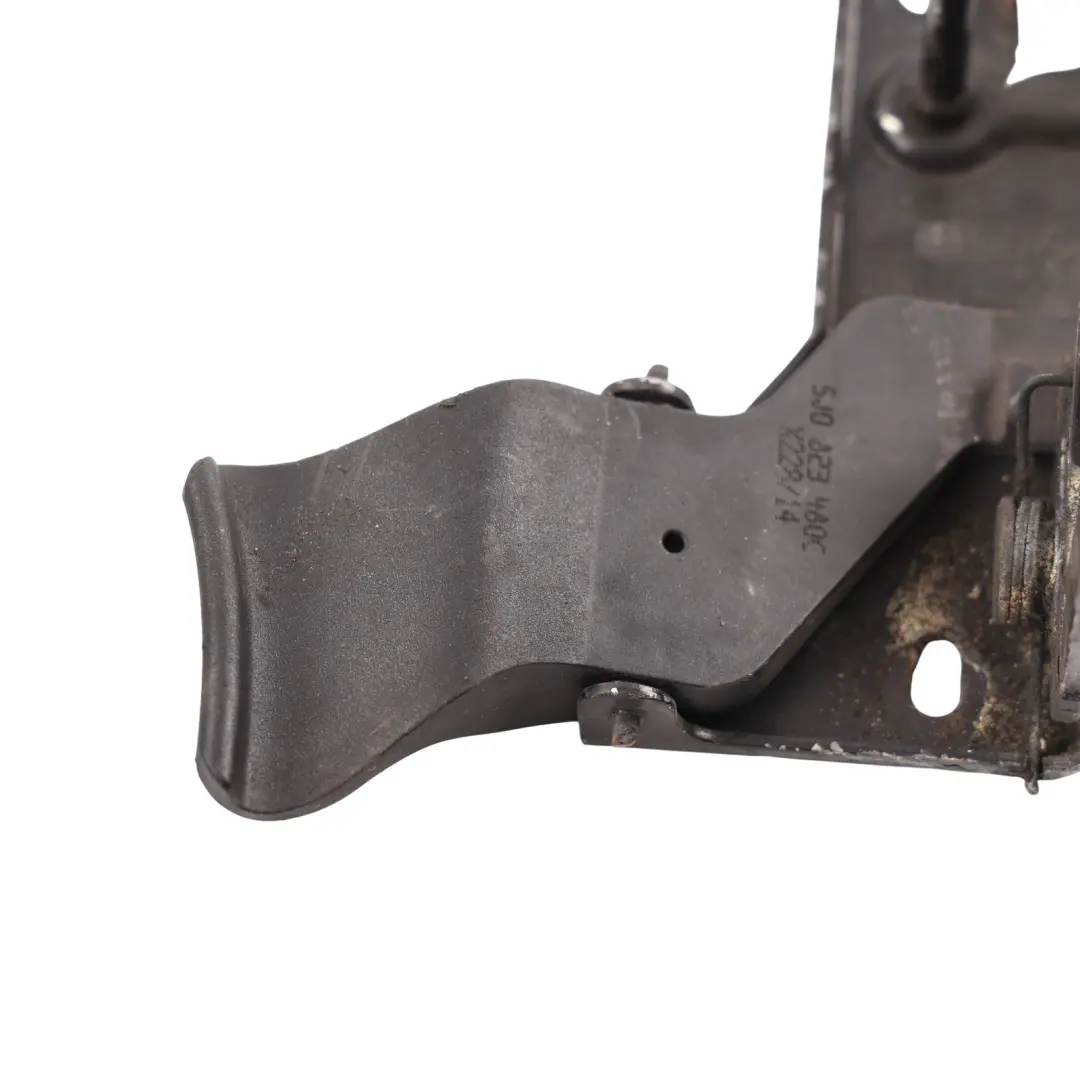 Mk2 5J Bonnet Hood Lock Latch Loop Hook to Skoda Fabia with Part number 5J0823480C Skoda Fabia Mk2 5J Bonnet Hood Lock Latch Loop Hook - SKU 5J0823480C - Part number 5J0823480C