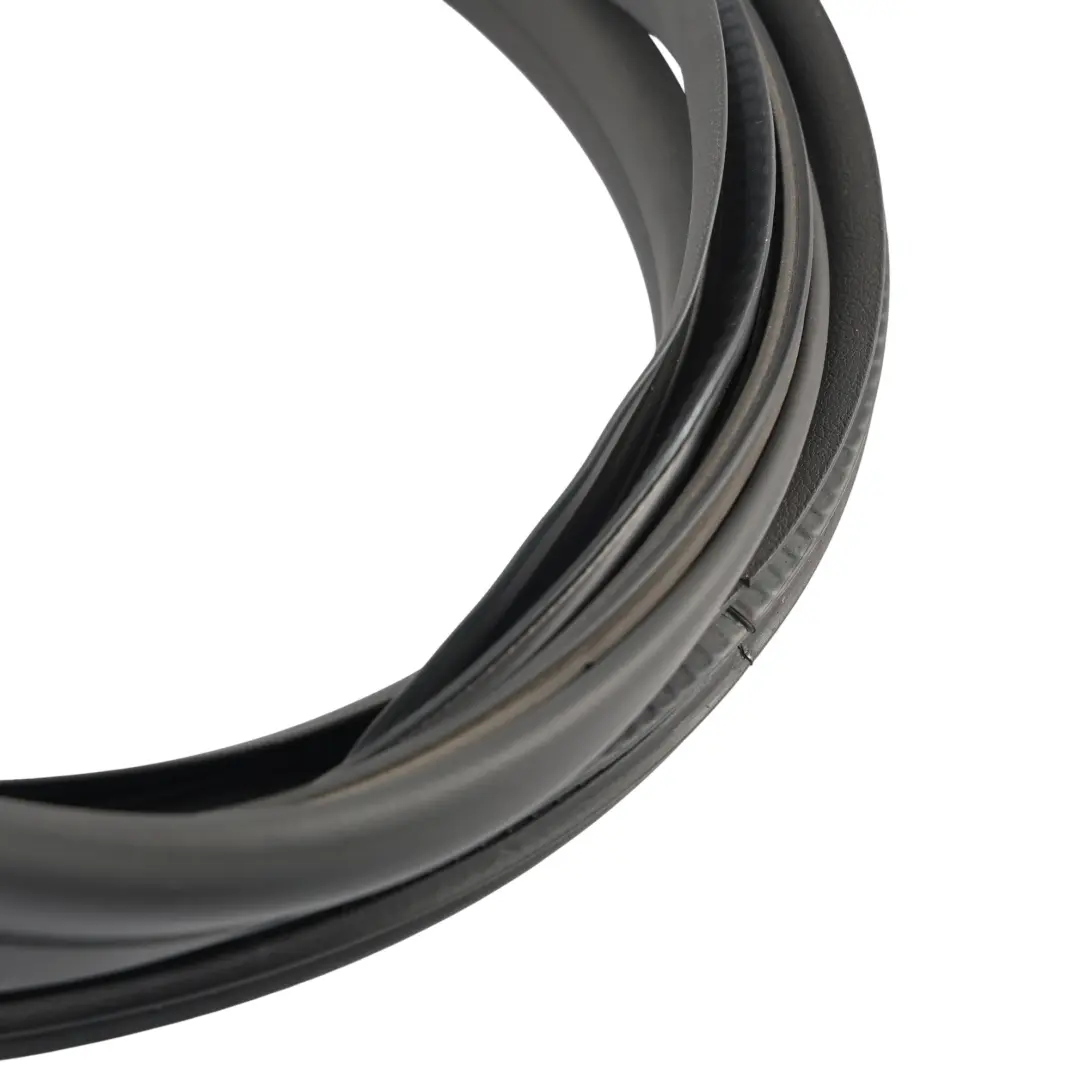 Skoda Fabia RS 5J MK2 Joint Caoutchouc Intérieur Porte Arrière - SKU 5J9867367D - Numéro de pièce 5J9867367D