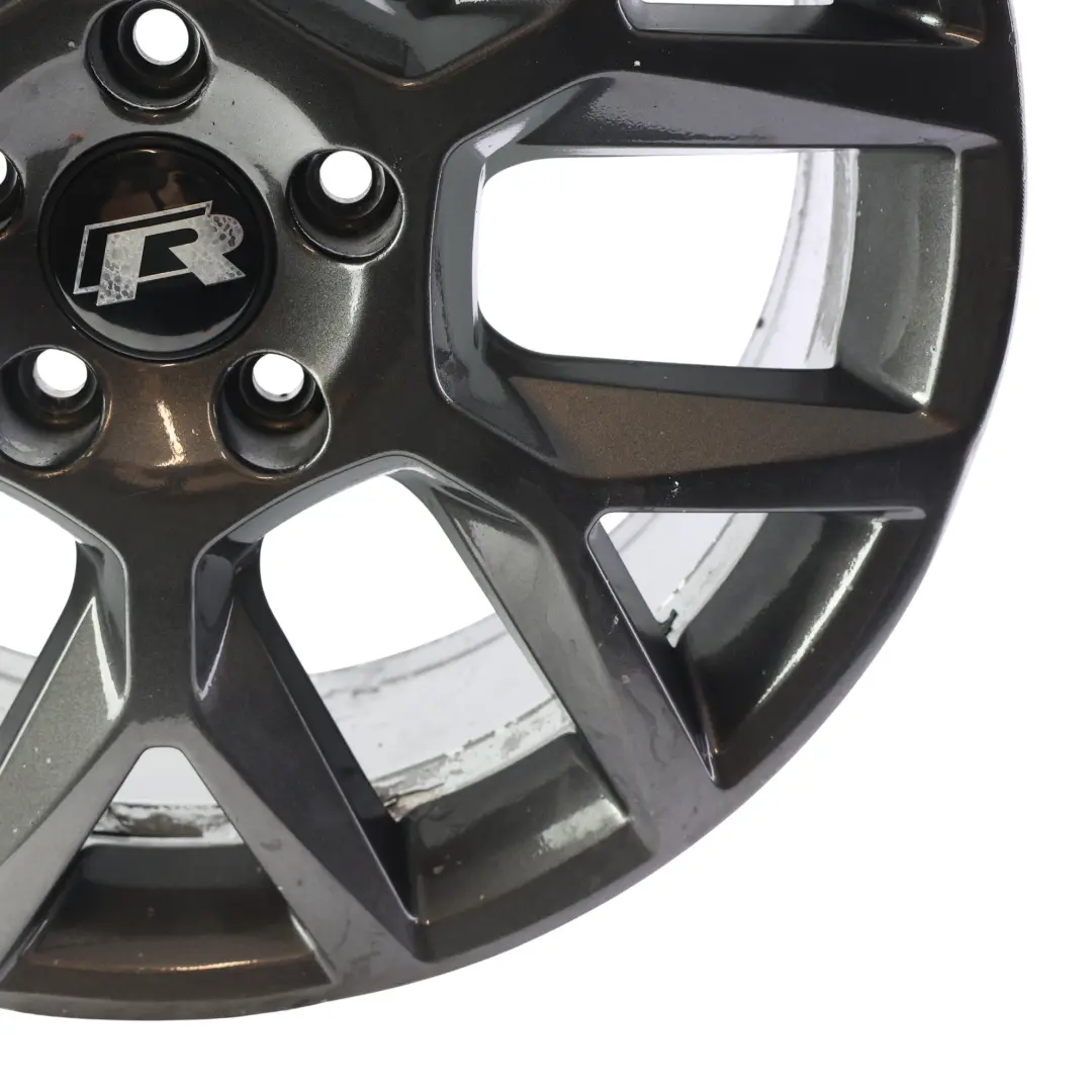 Mk6 GTI Felga 18" 7,5J ET:51 Watkins Glen do Volkswagen Golf o numerze 5K0601025AG Volkswagen Golf Mk6 GTI Felga 18" 7,5J ET:51 Watkins Glen - SKU 5K0601025AG-1 - Numer Części 5K0601025AG