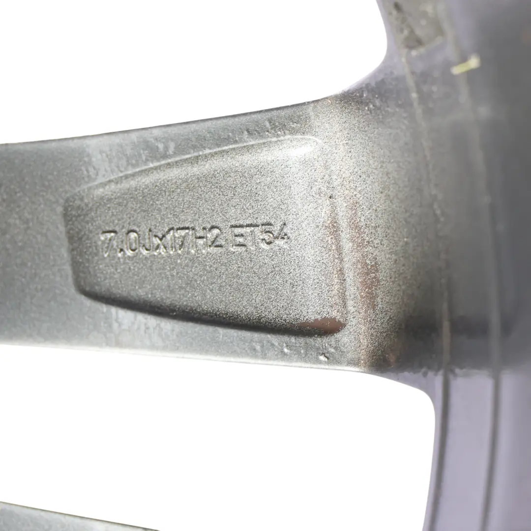 5K Jante Alliage Argent 17" 7J ET:54 5x112 pour Volkswagen Golf GTD à propos du numéro de pièce 5K0601025R Volkswagen Golf GTD 5K Jante Alliage Argent 17" 7J ET:54 5x112 - SKU 5K0601025R-2 - Numéro de pièce 5K0601025R