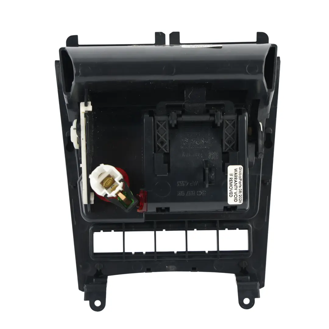 5K Console Centrale Cendrier Prise Charge 12V pour Volkswagen Golf GTD à propos du numéro de pièce 5K0863475A Volkswagen Golf GTD 5K Console Centrale Cendrier Prise Charge 12V - SKU 5K0863475A - Numéro de pièce 5K0863475A