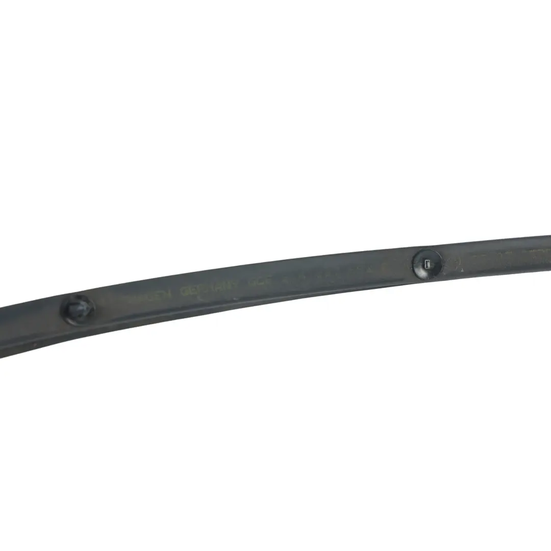 Volkswagen Golf Mk6 4Dr Front Door Seal Gasket Rubber Outer Right O/S - SKU 5K4837652B - Part number 5K4837652B