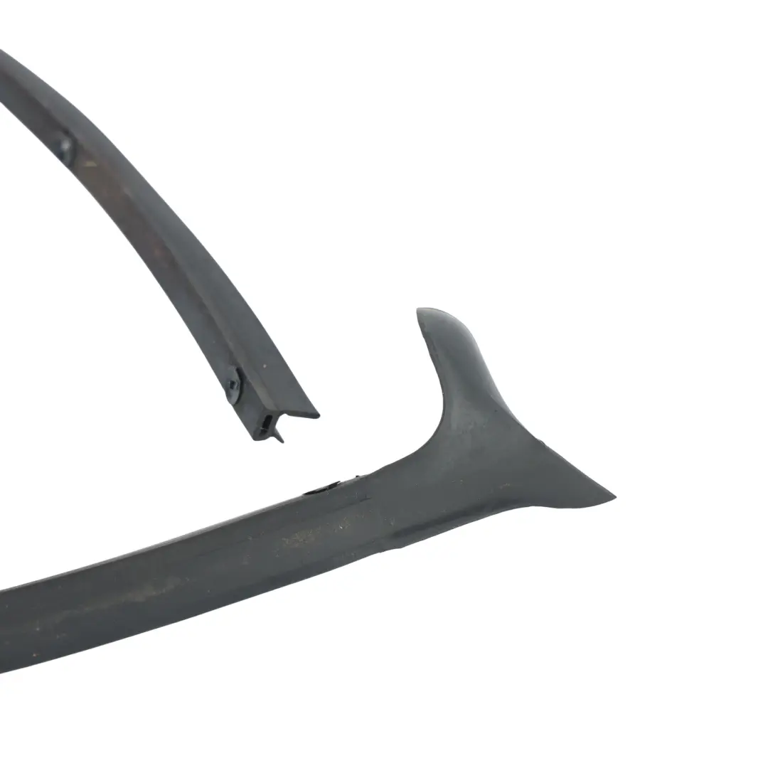 Volkswagen Golf Mk6 4Dr Front Door Seal Gasket Rubber Outer Right O/S - SKU 5K4837652B - Part number 5K4837652B