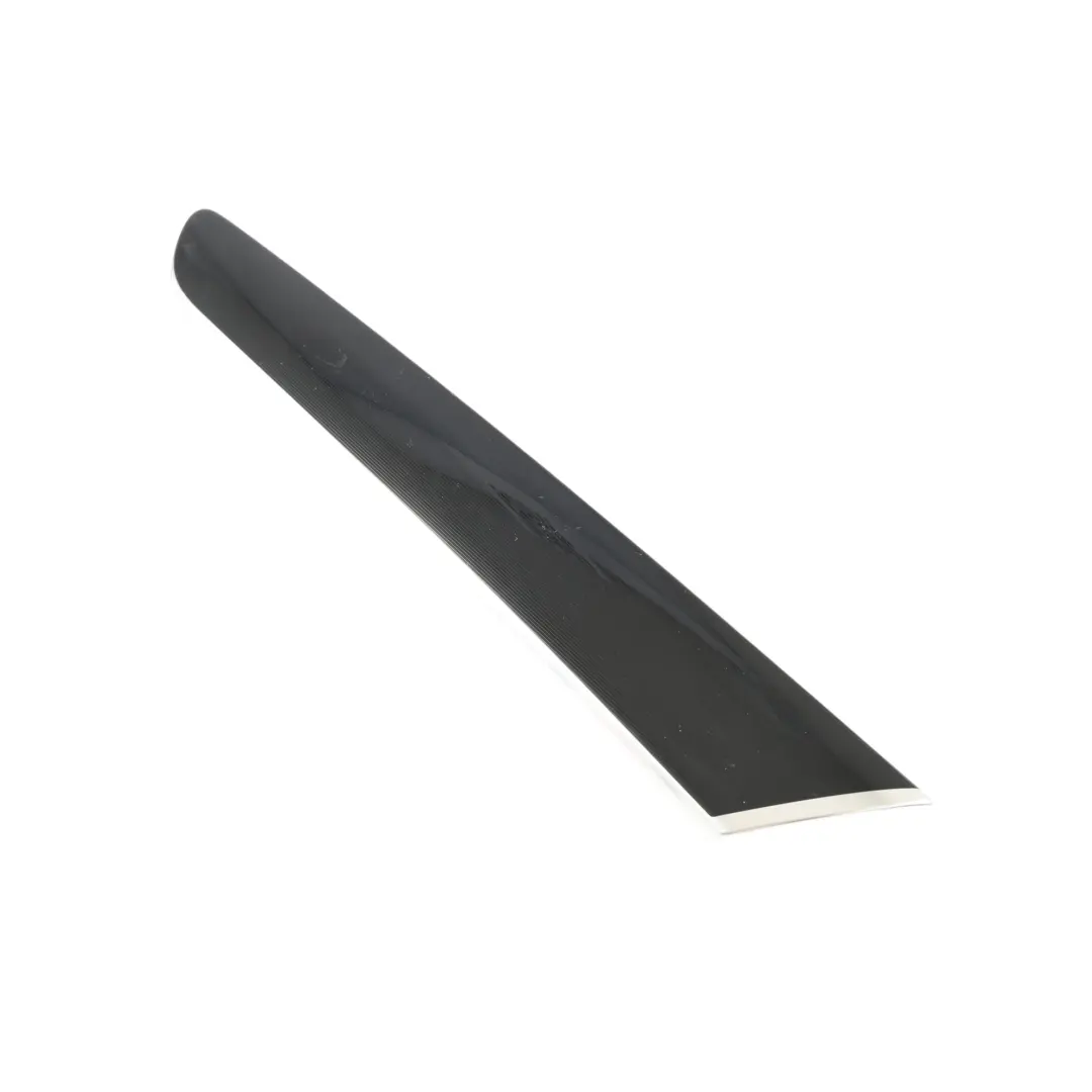 MK6 GTI Panneau Porte Noir Avant Arrière Gauche pour Volkswagen Golf à propos du numéro de pièce 5K4867439A Volkswagen Golf MK6 GTI Panneau Porte Noir Avant Arrière Gauche - SKU 5K4867439A-1 - Numéro de pièce 5K4867439A