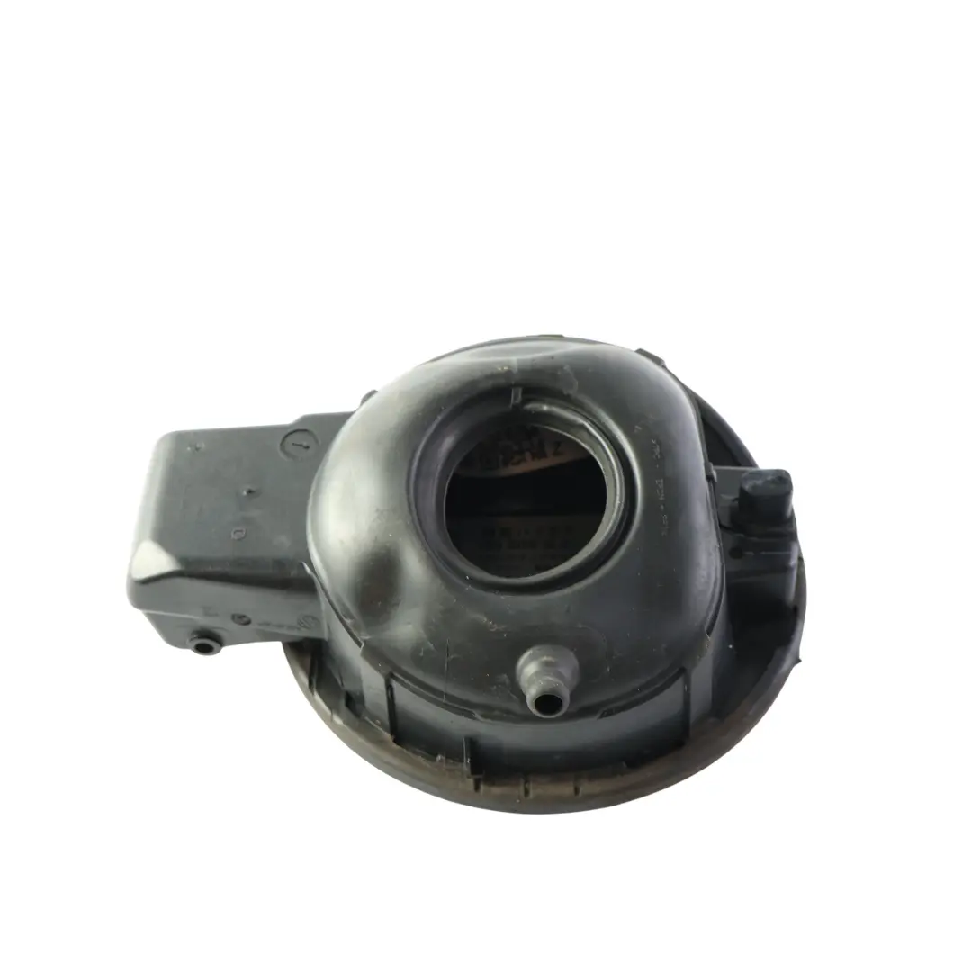 Mk6 5K Tapa Combustible Negro Perla Profundo C9X para Volkswagen Golf con número de pieza 5K6809857C Volkswagen Golf Mk6 5K Tapa Combustible Negro Perla Profundo C9X - SKU 5K6809857C-DBL1 - Número de pieza 5K6809857C