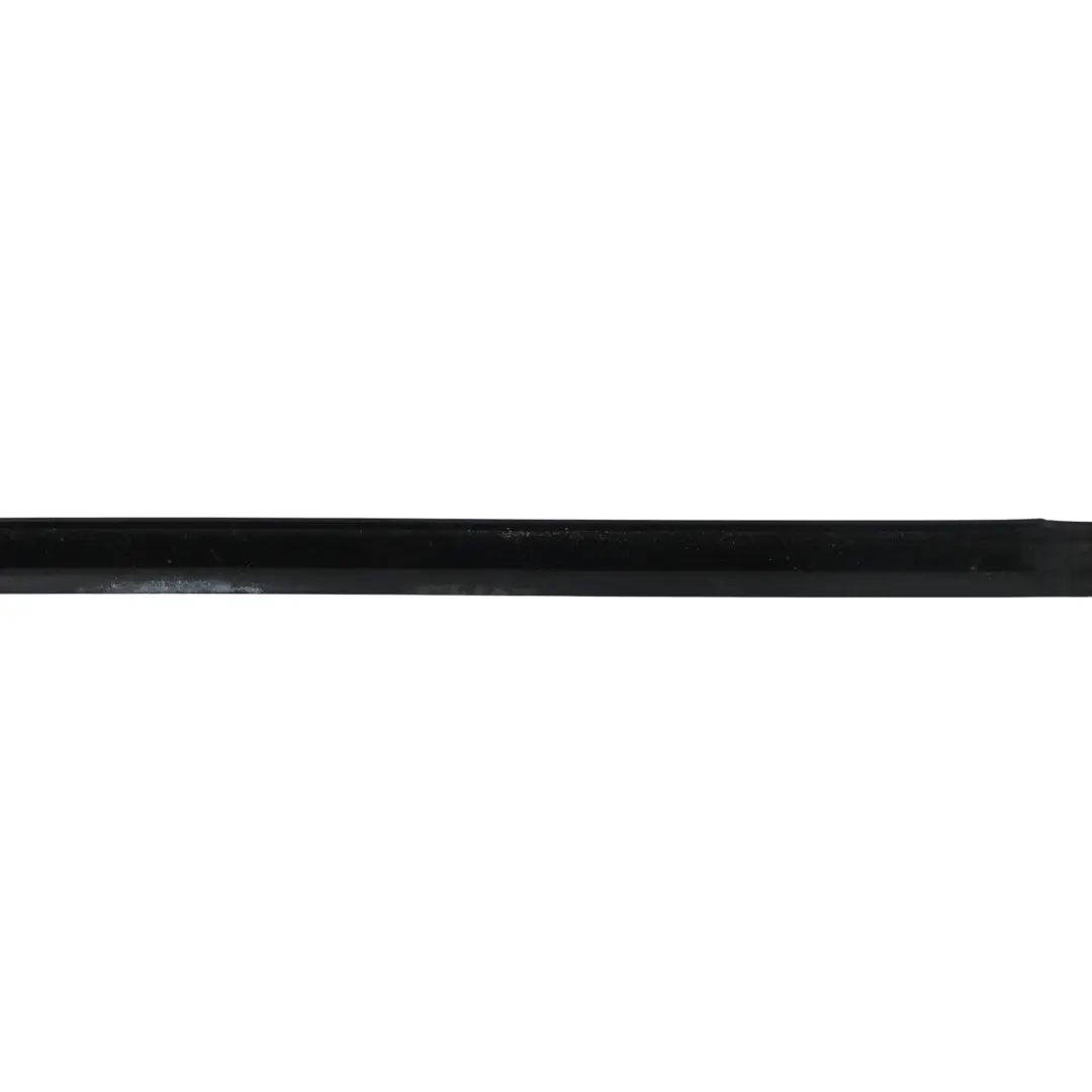 MK6 Guarnizione Finestrino Posteriore Destro per Volkswagen Golf con numero di parte 5K6839478D Volkswagen Golf MK6 Guarnizione Finestrino Posteriore Destro - SKU 5K6839478D - Numero di parte 5K6839478D