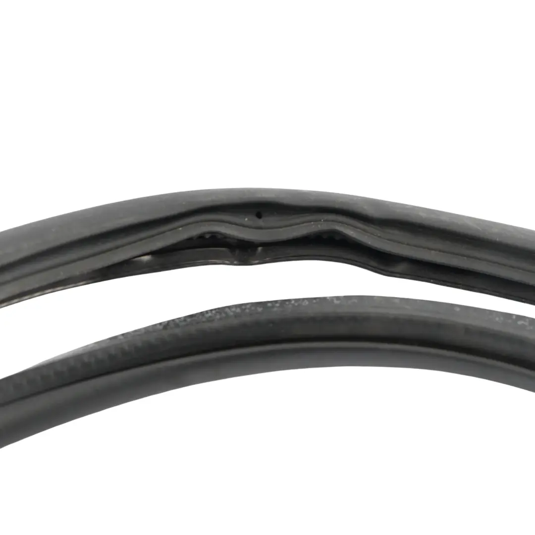 Volkswagen Golf MK6 Türdichtung Hinten Gummi Links Rechts - SKU 5K6867913 - Teilenummer 5K6867913