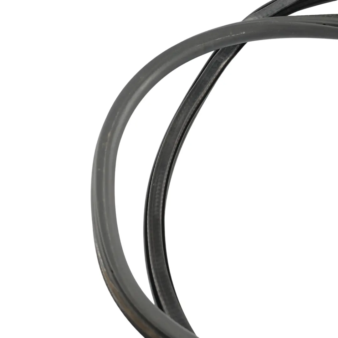 Volkswagen Golf Mk6 Rear Door Seal Gasket Rubber Left Right N/O/S - SKU 5K6867913 - Part number 5K6867913