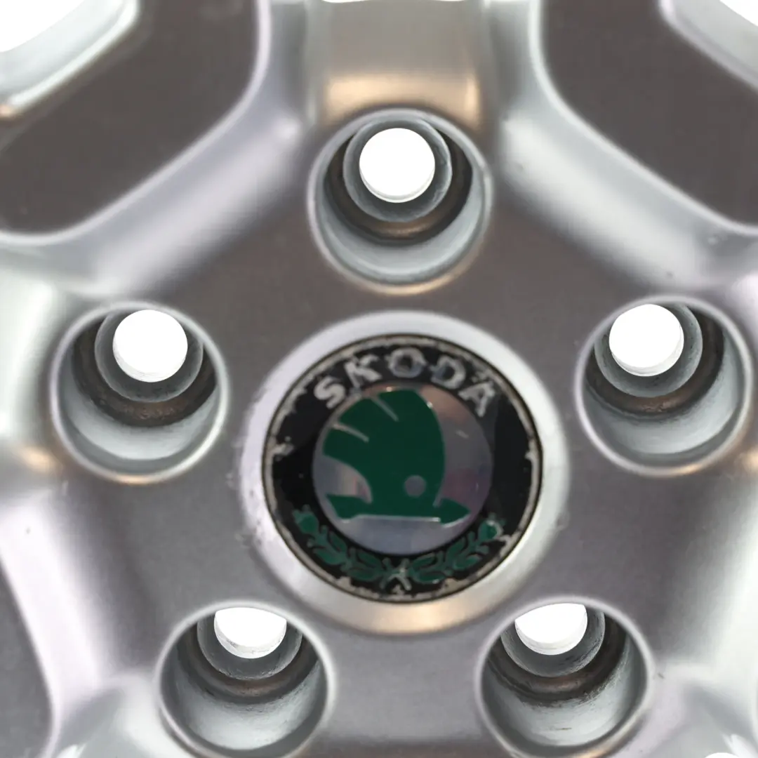 Skoda Yeti 5L Alu Felge 17" 7J ET:45 Silber Metallic - SKU 5L0601025H-2 - Teilenummer 5L0601025H