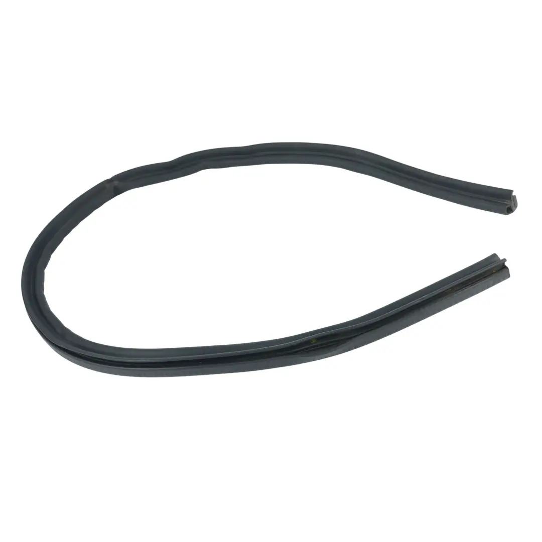 Front Engine Cover Gasket Seal Rubber Strip to Skoda Yeti 5L with Part number 5L0823723 Skoda Yeti 5L Front Engine Cover Gasket Seal Rubber Strip - SKU 5L0823723 - Part number 5L0823723
