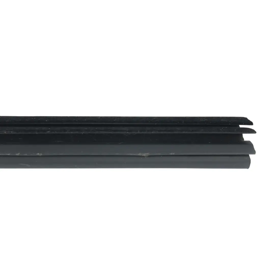 Skoda Yeti 5L Guarnizione Gomma Finestrino Posteriore Interno Destro - SKU 5L0839480 - Numero di parte 5L0839480