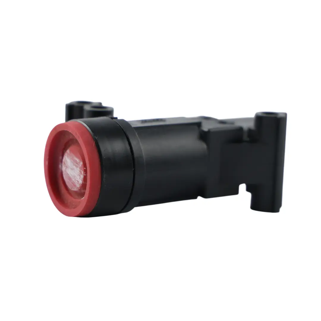 MK2 Interruptor Corte Combustible Reset 5L2T-9341-AA para Ford Focus con número de pieza 5L2T9341AA Ford Focus MK2 Interruptor Corte Combustible Reset 5L2T-9341-AA - SKU 5L2T9341AA - Número de pieza 5L2T9341AA