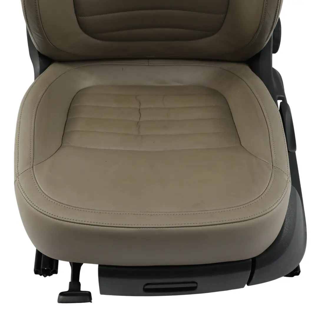 Siège Avant Alcantara Cuir Gobi Beige Droit Chauffant pour Skoda Yeti 5L à propos du numéro de pièce 5L6881022H Skoda Yeti 5L Siège Avant Alcantara Cuir Gobi Beige Droit Chauffant - SKU 5L6881022H - Numéro de pièce 5L6881022H