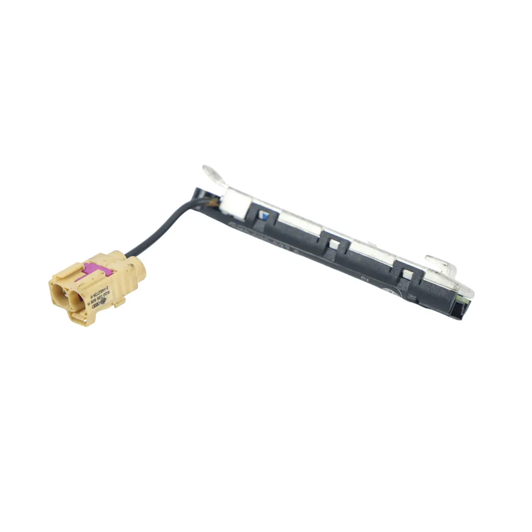 5M Amplificador Antena para Volkswagen Golf Plus con número de pieza 5M0035577G Volkswagen Golf Plus 5M Amplificador Antena - SKU 5M0035577G - Número de pieza 5M0035577G