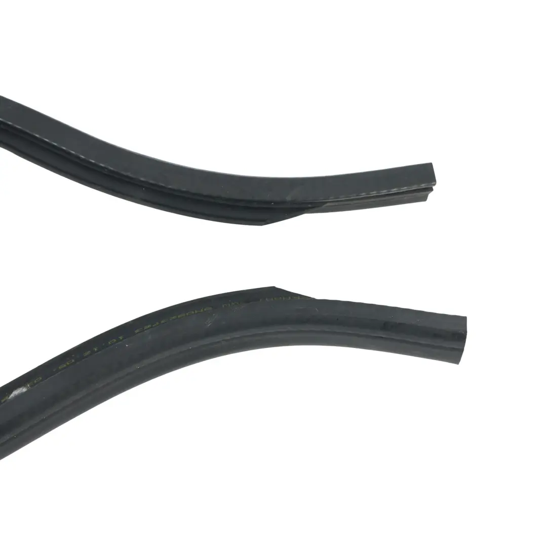 5M Bonnet Scuttle Panel Bulkhead Rubber Seal to Volkswagen Golf Plus with Part number 5M0823723 Volkswagen Golf Plus 5M Bonnet Scuttle Panel Bulkhead Rubber Seal - SKU 5M0823723 - Part number 5M0823723