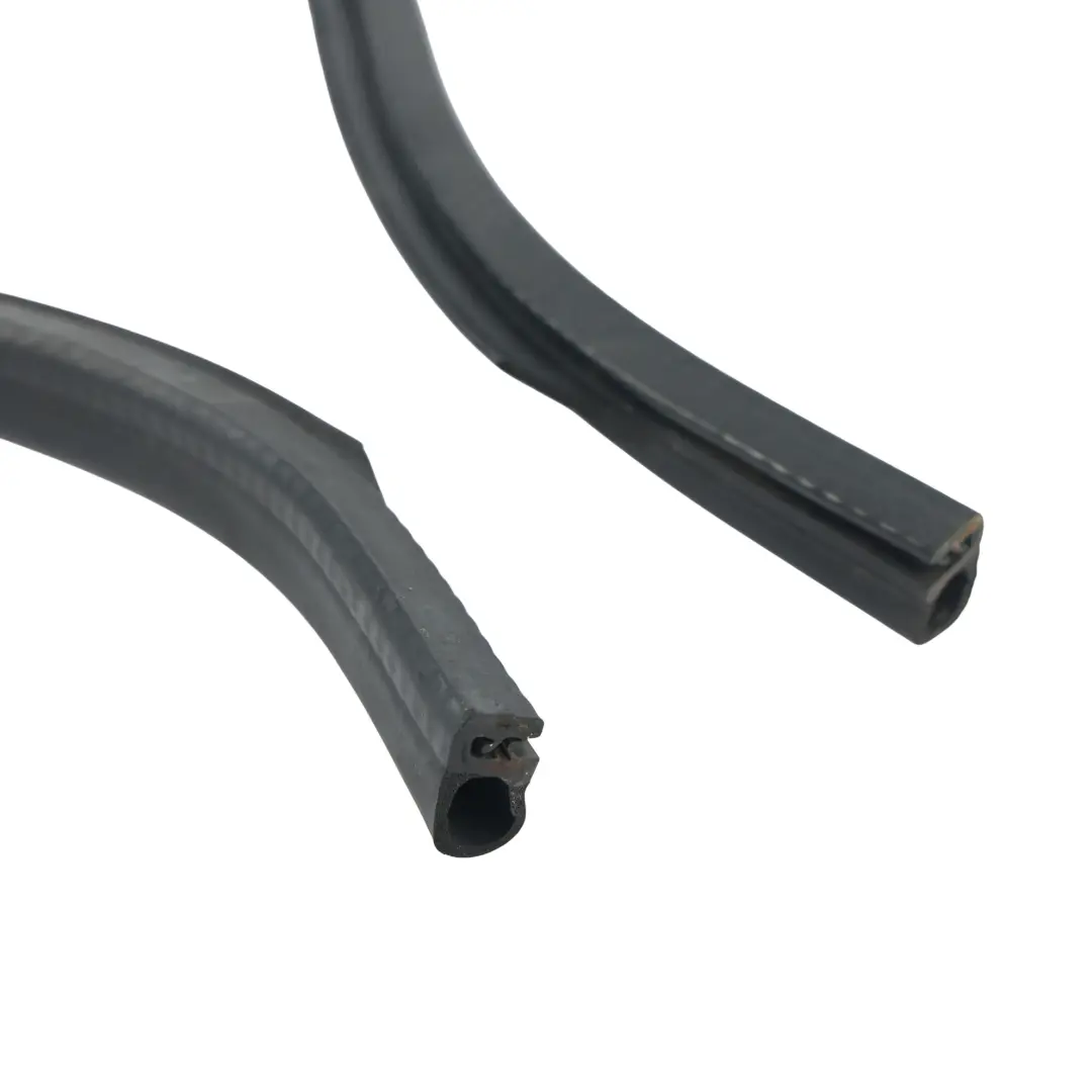5M Bonnet Scuttle Panel Bulkhead Rubber Seal to Volkswagen Golf Plus with Part number 5M0823723 Volkswagen Golf Plus 5M Bonnet Scuttle Panel Bulkhead Rubber Seal - SKU 5M0823723 - Part number 5M0823723