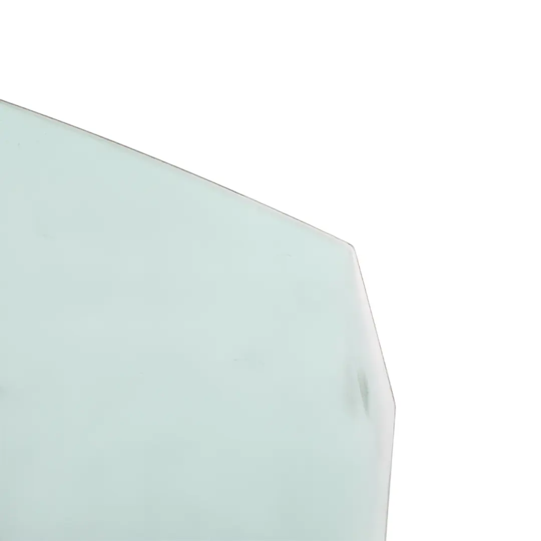 VW Volkswagen Golf Plus 5M Front Door Window Glass Right O/S Side AS2 5M0845201A - SKU 5M0845202A - Part number 5M0845202A