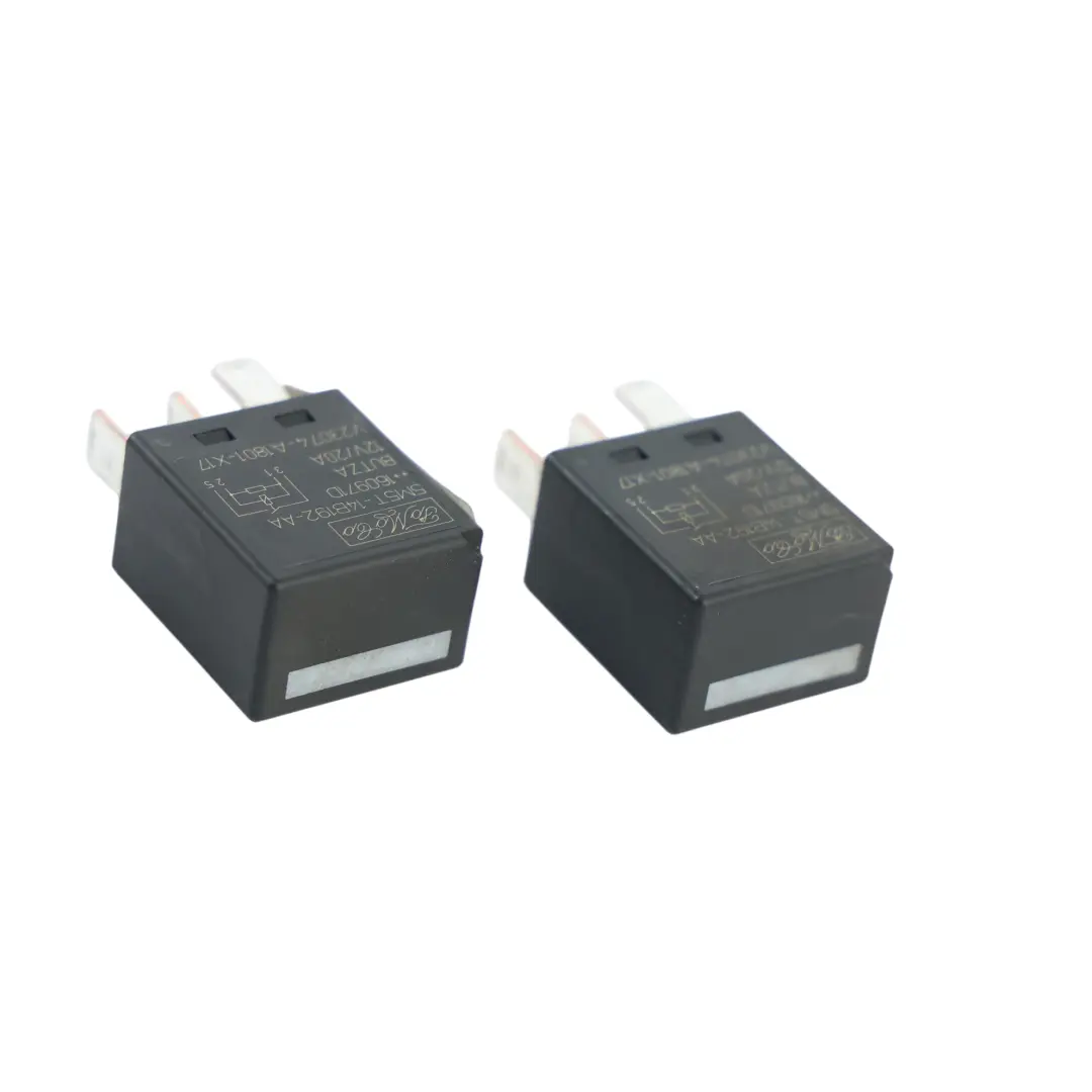 Relè 4-Pin Nero 12V 20A SET X2 per Land Rover con numero di parte 5M5T-14B192-AA Land Rover Relè 4-Pin Nero 12V 20A SET X2 - SKU 5M5T-14B192-AA-1 - Numero di parte 5M5T-14B192-AA