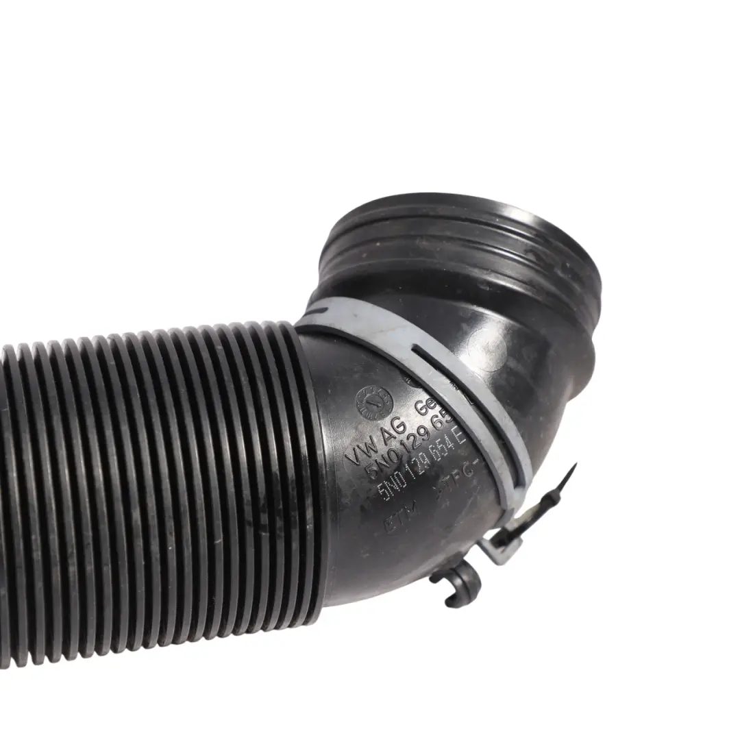 Volkswagen Sharan 7N Air Intake Pipe Hose Line Tube 5N0129654B - SKU 5N0129654D - Part number 5N0129654D