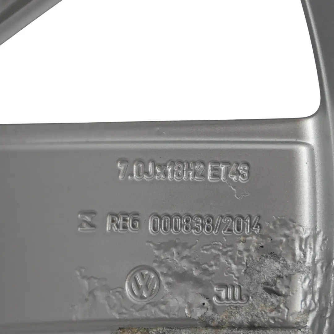 Volkswagen VW Tiguan 5N Felga Aluminiowa Srebrna 18" ET43 7J New York - SKU 5N0601025AF-2 - Numer Części 5N0601025AF