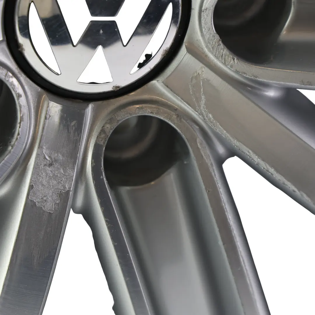 Volkswagen VW Tiguan 5N Felga Aluminiowa Srebrna 18" ET43 7J New York - SKU 5N0601025AF-2 - Numer Części 5N0601025AF