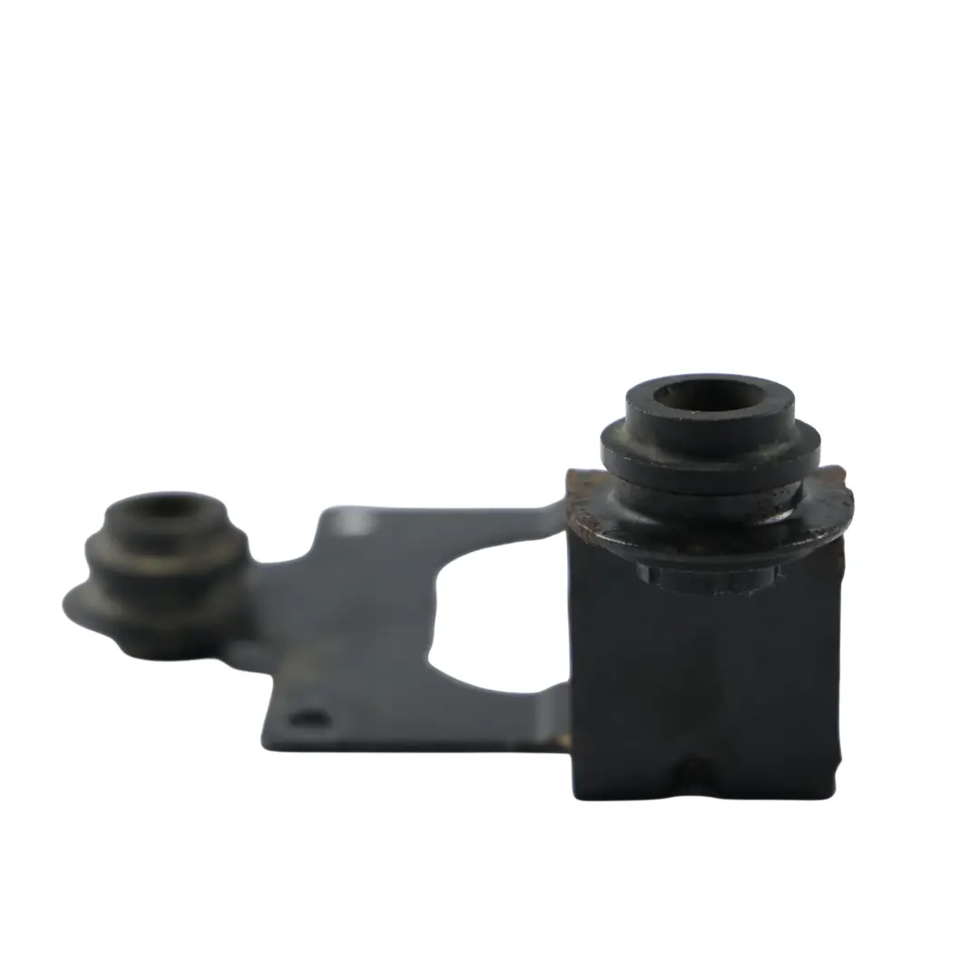 Volkswagen Tiguan 5N Support Fixation Pompe ABS - SKU 5N0614235C - Numéro de pièce 5N0614235C