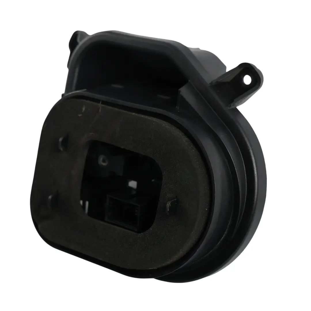 Fanale Posteriore Esterno Portalampada Destro per Volkswagen Tiguan con numero di parte 5N0945258D Volkswagen Tiguan Fanale Posteriore Esterno Portalampada Destro - SKU 5N0945258D - Numero di parte 5N0945258D