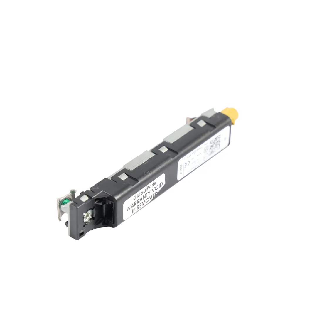 Volkswagen Tiguan MK2 Amplificador Antena Portón Trasero Derecho - SKU 5NA035577 - Número de pieza 5NA035577