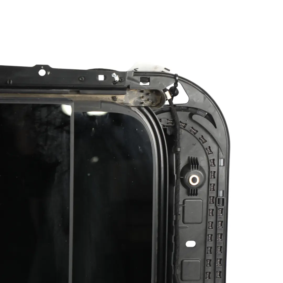 Mk2 Panoramic Roof Sunroof Assembly to Volkswagen Tiguan with Part number 5NA817101A Volkswagen Tiguan Mk2 Panoramic Roof Sunroof Assembly - SKU 5NA817101A - Part number 5NA817101A
