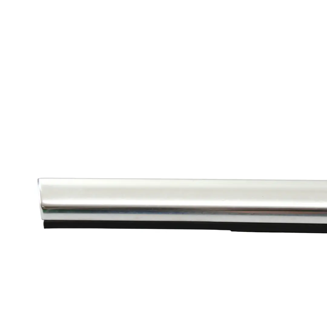 MK2 Moldura Puerta Cromada Trasera Derecha 5NA839476B para Volkswagen Tiguan con número de pieza 5NA839476C Volkswagen Tiguan MK2 Moldura Puerta Cromada Trasera Derecha 5NA839476B - SKU 5NA839476C - Número de pieza 5NA839476C