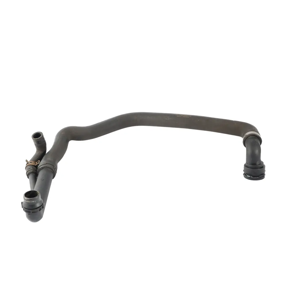 MK3 A3 8V Tubo Liquido Refrigerante 1.6 TDI per Skoda Octavia con numero di parte 5Q0122051AR Skoda Octavia MK3 A3 8V Tubo Liquido Refrigerante 1.6 TDI - SKU 5Q0122051AR - Numero di parte 5Q0122051AR