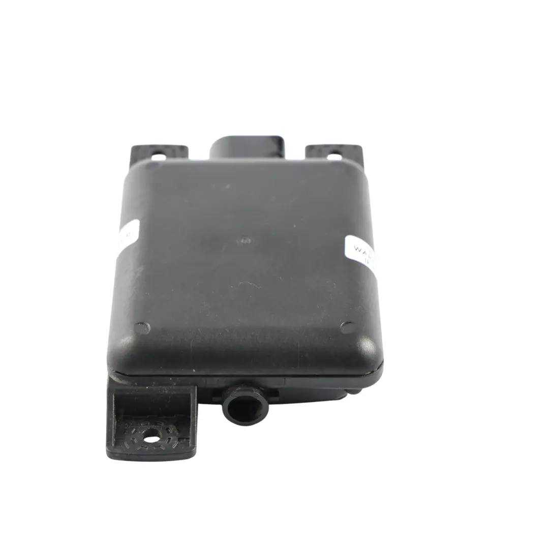 5G Blind Spot Control Module Unit ECU to Volkswagen Golf R with Part number 5Q0907686B Volkswagen Golf R 5G Blind Spot Control Module Unit ECU - SKU 5Q0907686B - Part number 5Q0907686B