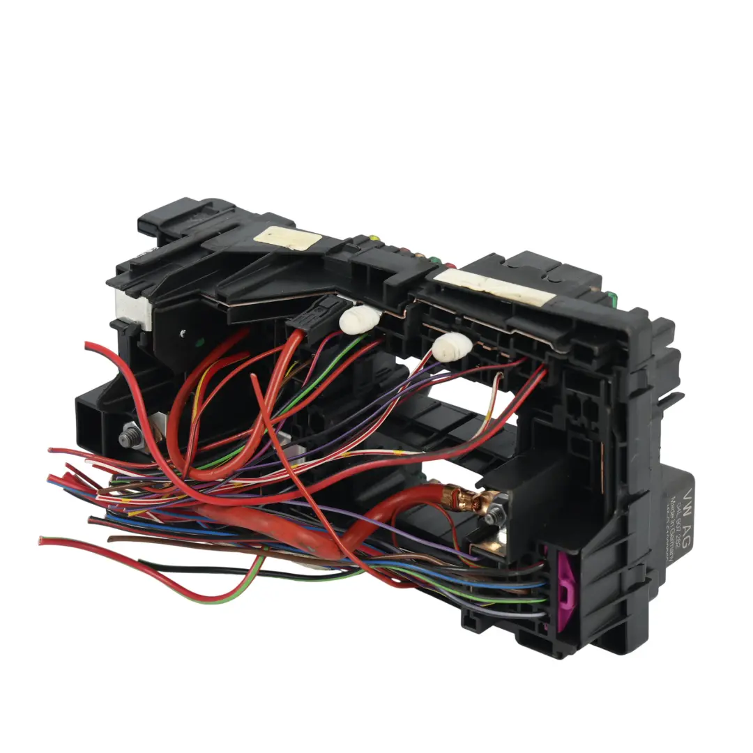 Skoda Octavia 5E Engine Compartment Fuse Box Relay Control Unit - SKU 5Q0937125B-1 - Part number 5Q0937125B