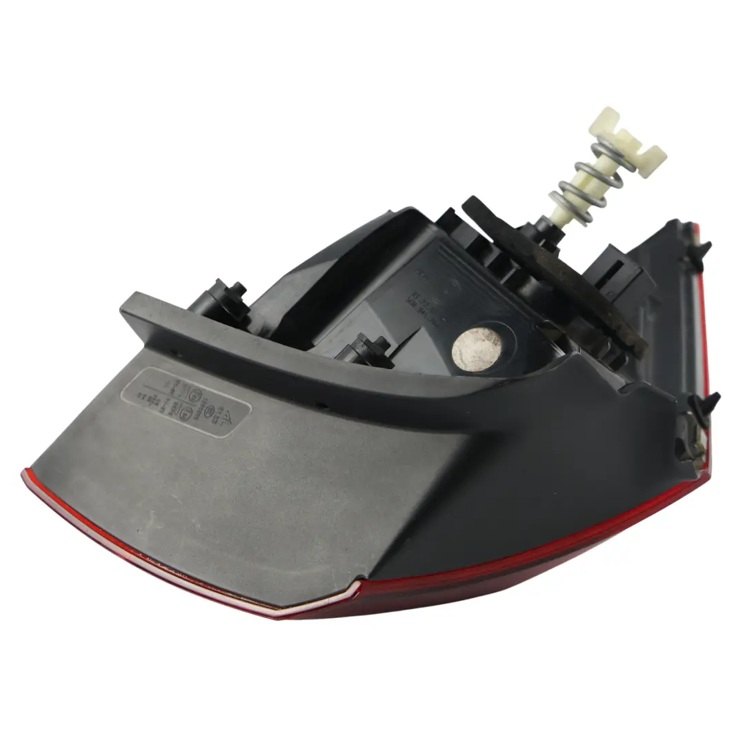 Volkswagen Golf Mk7 R Luz Trasera Ahumada LED Derecha - SKU 5G0945208C-1 - Número de pieza 5G0945208C