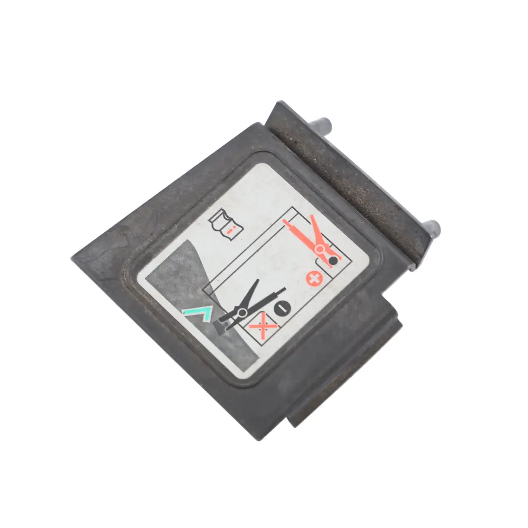 5G Passat B8 Battery Cover Cap Trim to Skoda Octavia 5E Fabia NJ VW Golf with Part number 5Q0971813 Skoda Octavia 5E Fabia NJ VW Golf 5G Passat B8 Battery Cover Cap Trim - SKU 5Q0971813 - Part number 5Q0971813