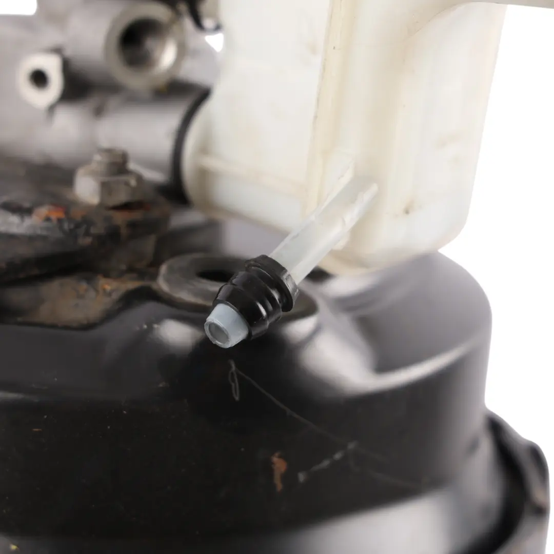 Brake Servo Booster Master Cylinder Unit 1.4 TSI to Audi A3 8V with Part number 5Q2614105AJ Audi A3 8V Brake Servo Booster Master Cylinder Unit 1.4 TSI - SKU RHD-5Q2614105AJ - Part number 5Q2614105AJ