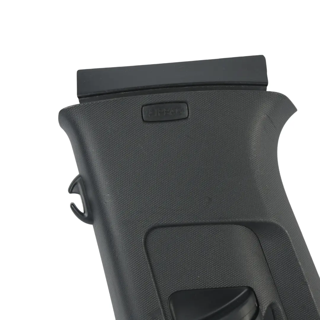 B-Säule Verkleidung Blende Oben Links für Volkswagen Golf Mk7 3D mit Teilenummer 5G3867243 Volkswagen Golf Mk7 3D B-Säule Verkleidung Blende Oben Links - SKU 5G3867243-1 - Teilenummer 5G3867243