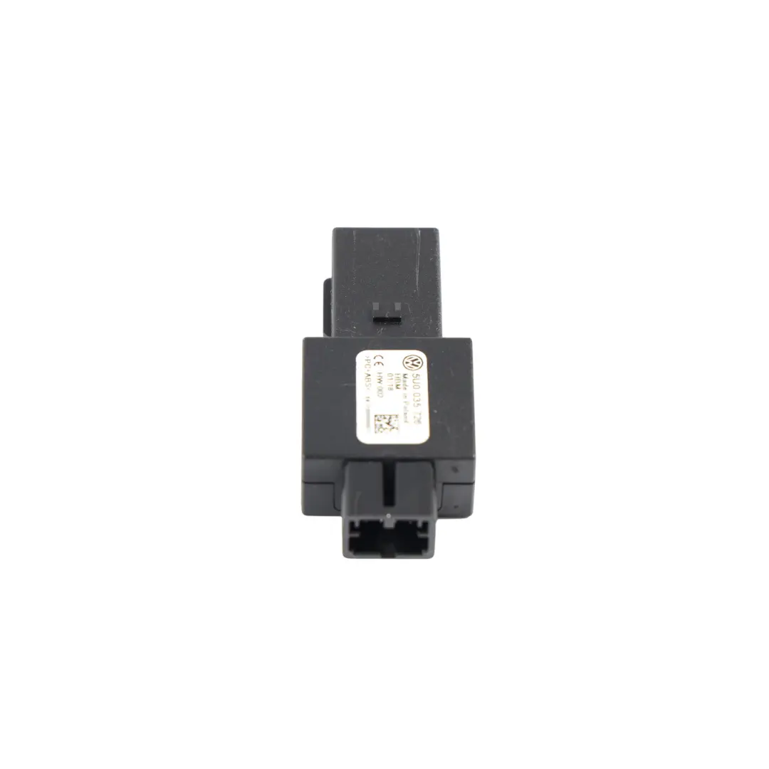 MK2 Mittelkonsole Hinten USB Buchse Anschluss für Volkswagen Tiguan mit Teilenummer 5U0035726 Volkswagen Tiguan MK2 Mittelkonsole Hinten USB Buchse Anschluss - SKU 5U0035726 - Teilenummer 5U0035726