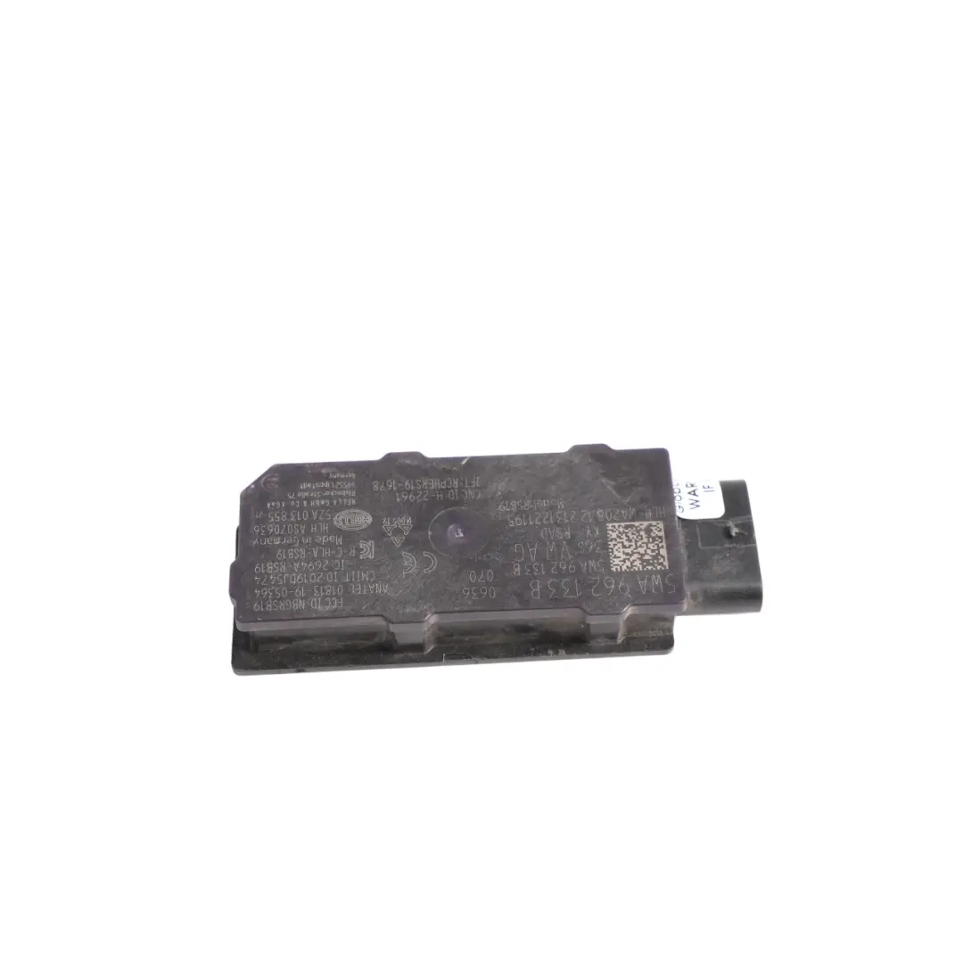 Mk8 CD1 Keyless Entry Module Aerial Antenna Unit 5WA962133E to VW Volkswagen Golf with Part number 5WA962133B VW Volkswagen Golf Mk8 CD1 Keyless Entry Module Aerial Antenna Unit 5WA962133E - SKU 5WA962133B - Part number 5WA962133B
