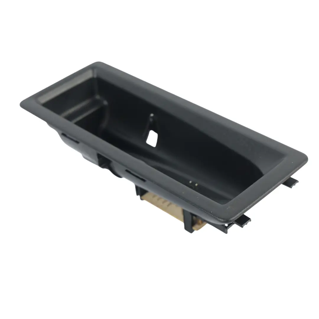 Citroën C4 Grand Picasso Support Couvercle Éclairage Coffre 9685632280 - SKU 6362Z0 - Numéro de pièce 6362Z0