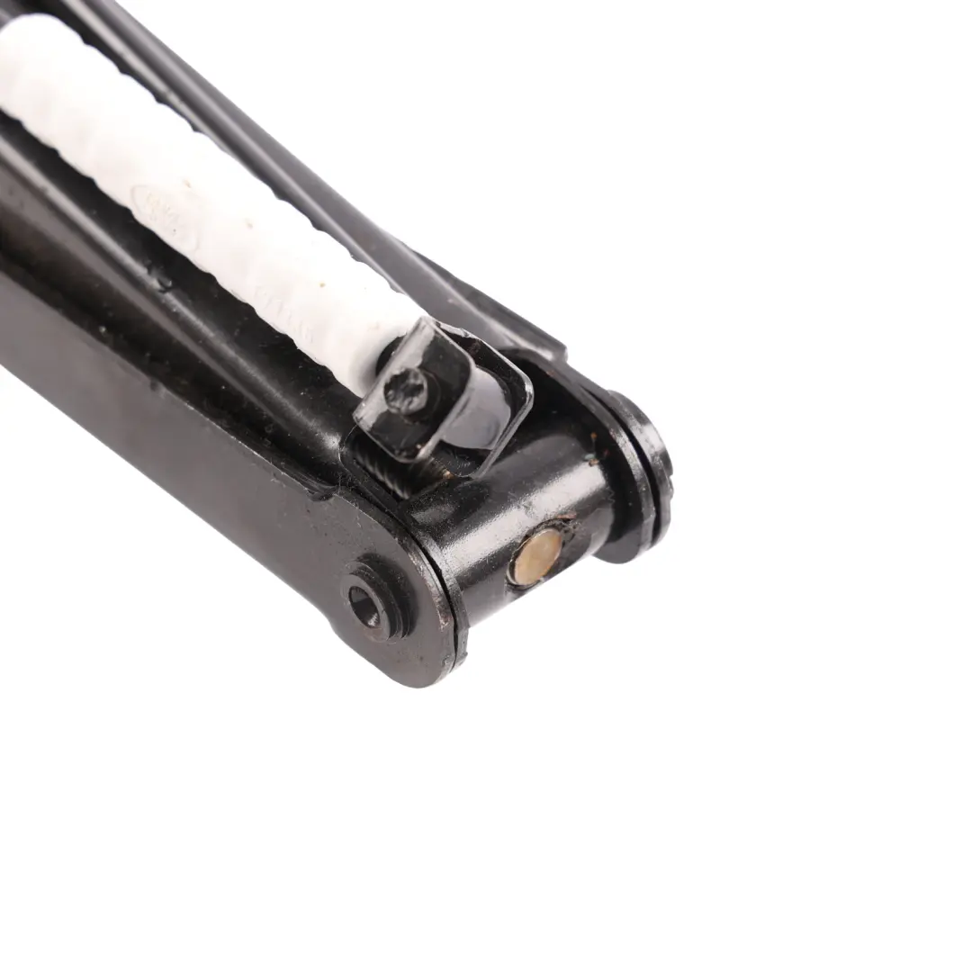 Scissor Car Jack Wheel Lifting Tool to Range Rover L322 with Part number 6753664 Range Rover L322 Scissor Car Jack Wheel Lifting Tool - SKU 6753664-1 - Part number 6753664