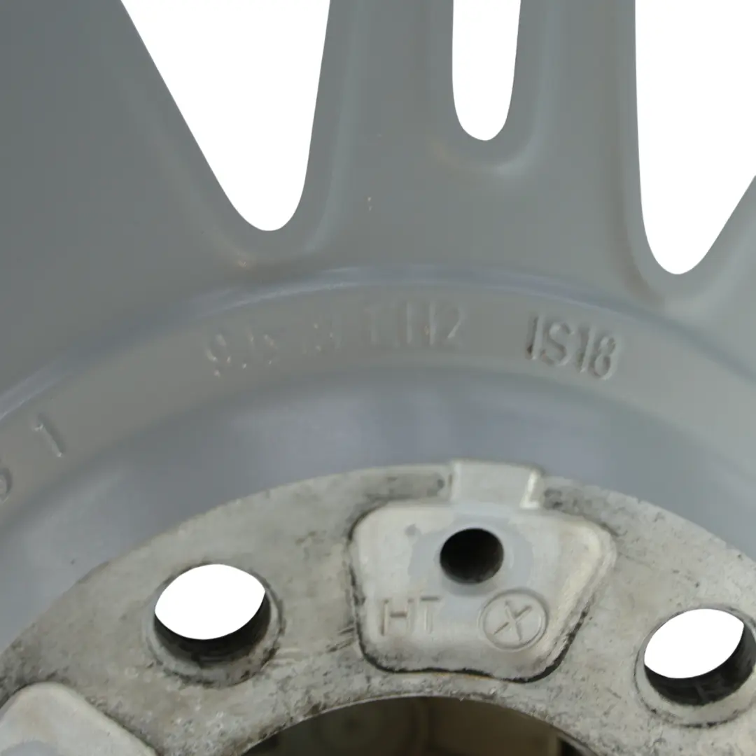 Felge Hinten Silber 18" 9J ET:18 Style 120 für BMW E63 E64 mit Teilenummer 6760626 BMW E63 E64 Felge Hinten Silber 18" 9J ET:18 Style 120 - SKU 6760626-1 - Teilenummer 6760626
